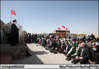 تصاویرحضور در یادمان شهدای قلاویزان واقع در نقطه صفر مرزی شهرستان مهران