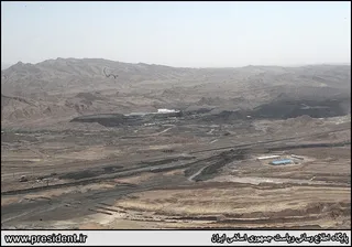 تصاویر بازدید آیت الله رئیسی از معدن زغال سنگ پروده طبس