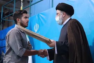 تصاویر اجتماع مردمی هسته های جهاد , پیشرفت در حسینیه جماران