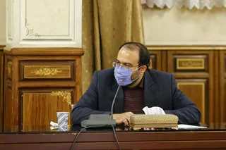 بنا بر تاکید اخیر رهبر انقلاب، آب و برق و گاز برای دهک‌های پایین باید مجانی شده و هزینه‌های دولت از اقشار پرمصرف جبران شود