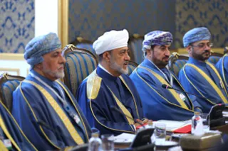 تصاویر نشست هیئت های عالیرتبه ایران و عمان