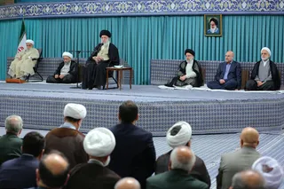 دیدار مسئولان نظام و مهمانان کنفرانس وحدت با رهبر انقلاب