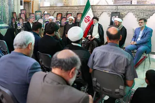 دیدار با خانواده شهدا و جانبازان حوادث تروریستی حرم شاهچراغ