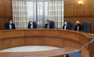 تصاویر نشست با مسئولان و کارشناسان حوزه واکسن و واکسیناسیون کرونا