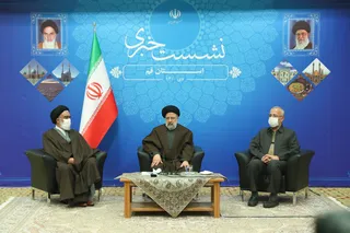 تصاویر نشست خبری رئیس جمهور در سفر به استان قم