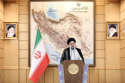 بدرقه رئیس جمهور در سفر به پاکستان