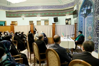 تصاویر دیدار رئیس جمهور با بانوان خانواده‌های ایرانی ساکن مسکو