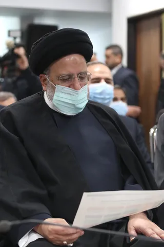 تصاویر افتتاح ۱۱۰۰ مدرسه و پروژه آموزشی و پرورشی در سراسر کشور