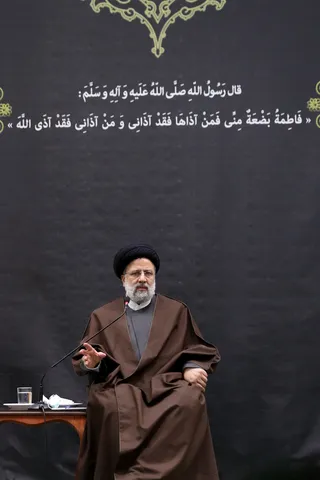 تصاویر نشست با جمعی از اساتید و فضلای حوزه علمیه قم