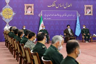 سپاه در هر عرصه ای که ورود کرده خوش درخشیده است/ نقش میدانی و مستشاری سپاه در خنثی سازی توطئه‌ها و فتنه‌های داخلی و خارجی بسیار بارز است/ فعالیت‌هایی که سپاه در جهت تسهیل زندگی مردم و کمک‎های مومنانه انجام می‎‌دهد در جهت رسالت سپاه است