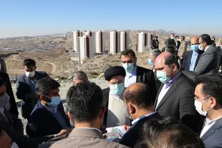تصاویر بازدید رئیس جمهور از پروژه مسکن مهر پردیس