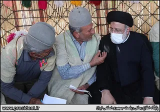 حضور آیت‌الله رئیسی در جمع عشایر بویراحمدی تنگه گرگو