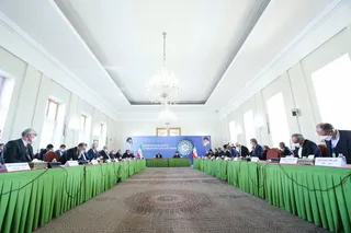 تصاویر گردهمایی روسای نمایندگی های ایران در کشورهای همسایه