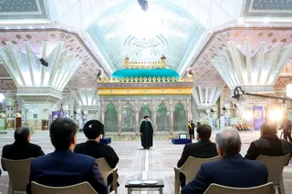 تصاویر تجدید میثاق آیت الله رئیسی و اعضای هیأت دولت با آرمان‌های امام راحل و شهدای انقلاب اسلامی
