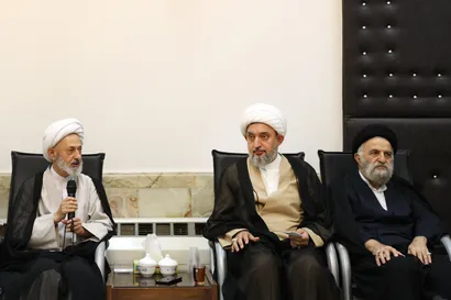تصاویر دیدار با جمعی از علما و اعضای جامعه مدرسین حوزه علمیه قم