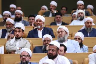تصاویر نشست علما و نخبگان اهل سنت سراسر کشور با رئیس جمهور