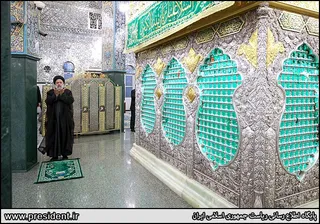 تصاویر زیارت مضجع مطهر حضرت زینب (سلام الله علیها)