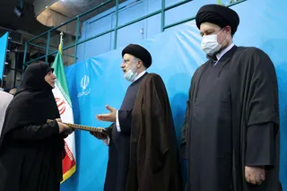 تصاویر اجتماع مردمی هسته های جهاد , پیشرفت در حسینیه جماران
