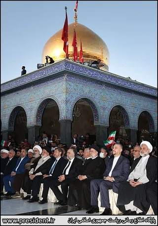 تصاویر حضور در حرم مطهر حضرت زینب(س)