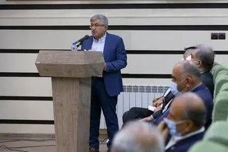 تصاویر  نشست با فعالان اقتصادی ، تجار و بازرگانان